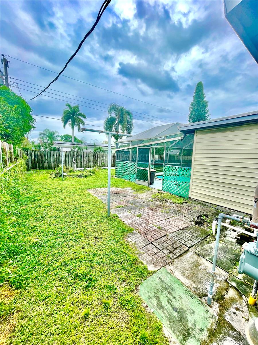 6561 29th Ct, Sunrise, FL, 33313 United States, 2 Bedrooms Bedrooms, ,1 BathroomBathrooms,Residential,For Sale,29th Ct,A11461775