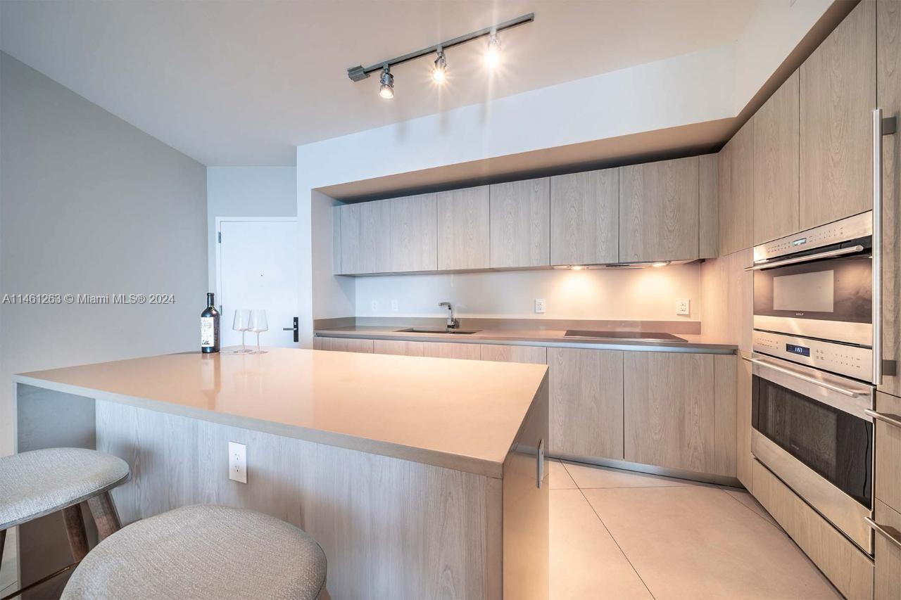 4111 S Ocean Dr 3007, Hollywood, Florida 33019, 1 Bedroom Bedrooms, ,1 BathroomBathrooms,Residentiallease,For Rent,4111 S Ocean Dr 3007,A11461263