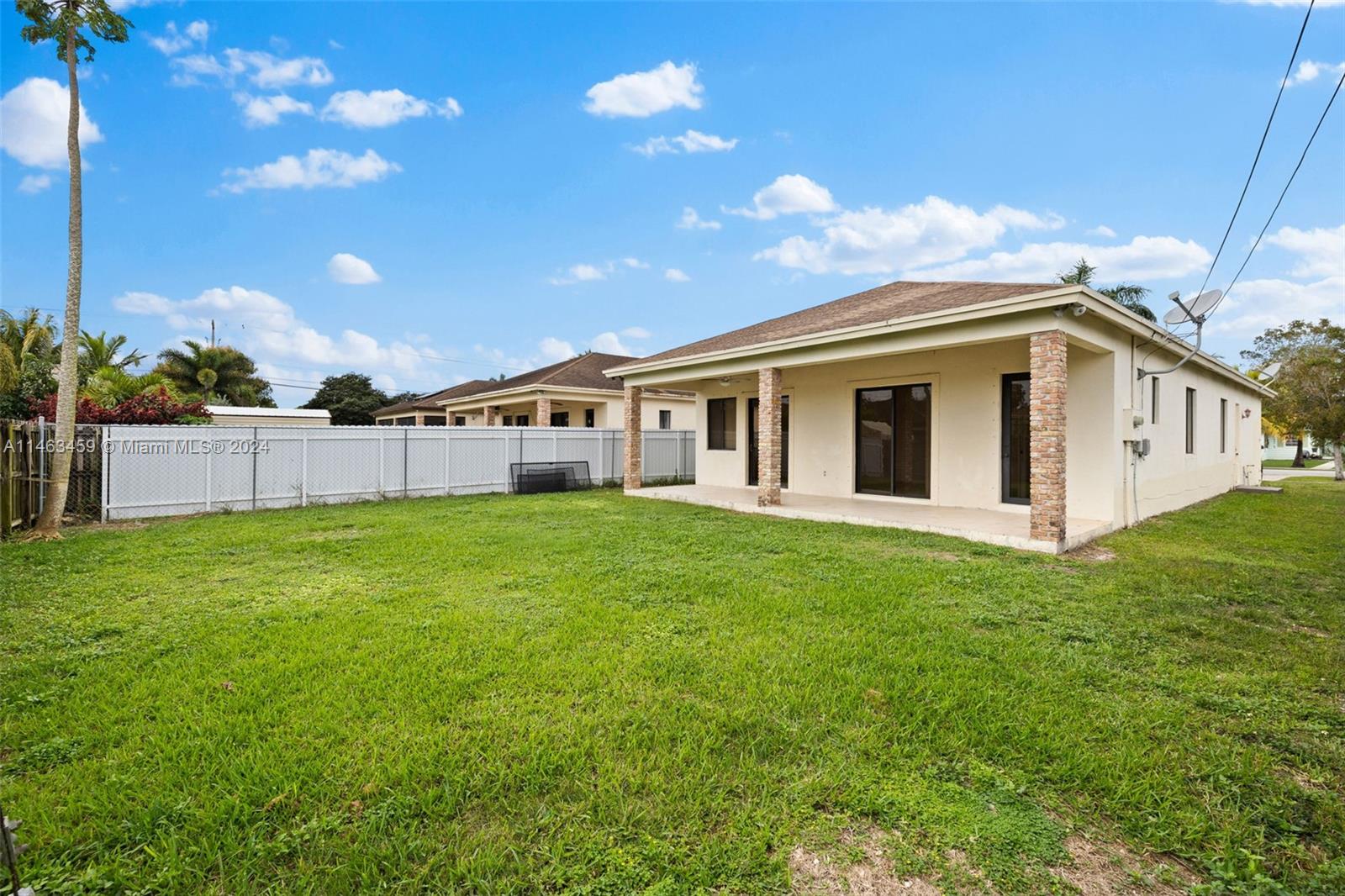 530 20th St, Homestead, FL, 33030 United States, 3 Bedrooms Bedrooms, ,2 BathroomsBathrooms,Residential,For Sale,20th St,A11463459