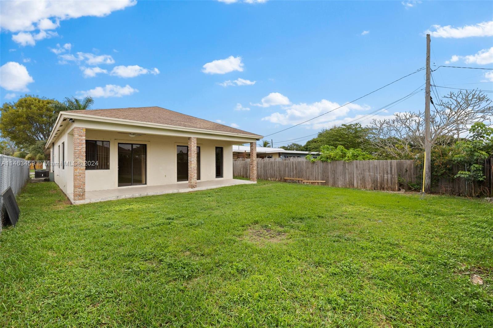 530 20th St, Homestead, FL, 33030 United States, 3 Bedrooms Bedrooms, ,2 BathroomsBathrooms,Residential,For Sale,20th St,A11463459