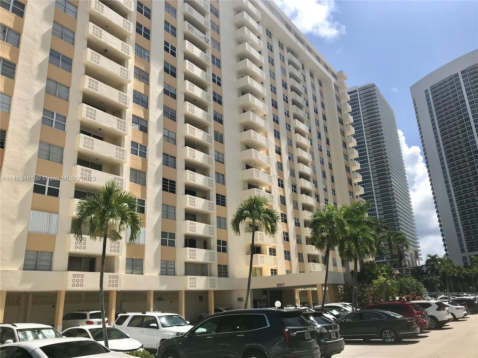 1833 Ocean Dr, Hallandale Beach, FL, 33009 United States, 2 Bedrooms Bedrooms, ,2 BathroomsBathrooms,Residential,For Sale,Ocean Dr,A11463481