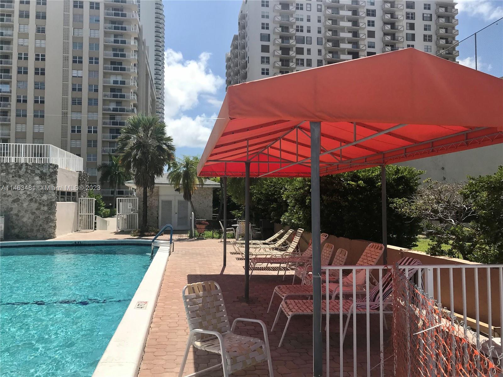 1833 Ocean Dr, Hallandale Beach, FL, 33009 United States, 2 Bedrooms Bedrooms, ,2 BathroomsBathrooms,Residential,For Sale,Ocean Dr,A11463481