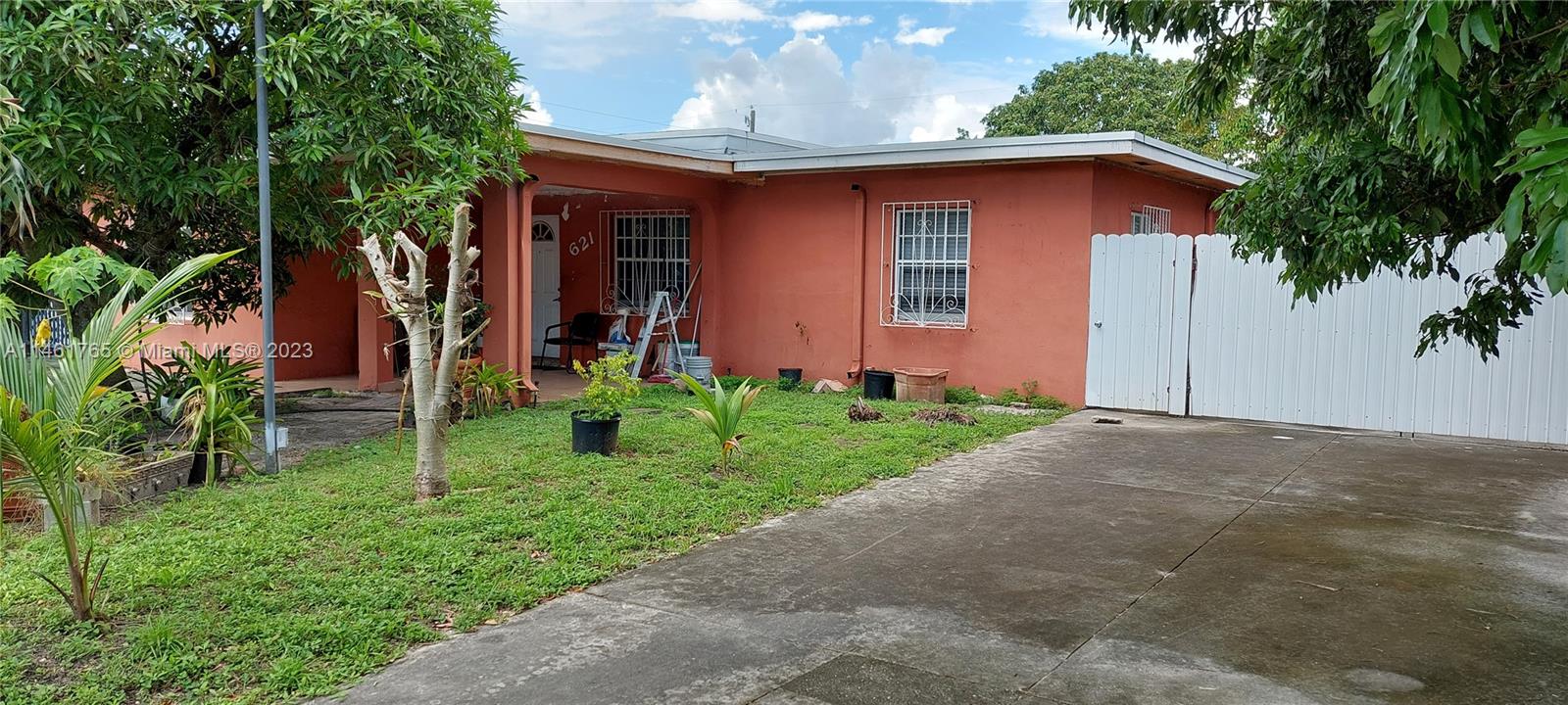 621 46th St, Hialeah, FL, 33013 United States, 5 Bedrooms Bedrooms, ,4 BathroomsBathrooms,Residential,For Sale,46th St,A11461765