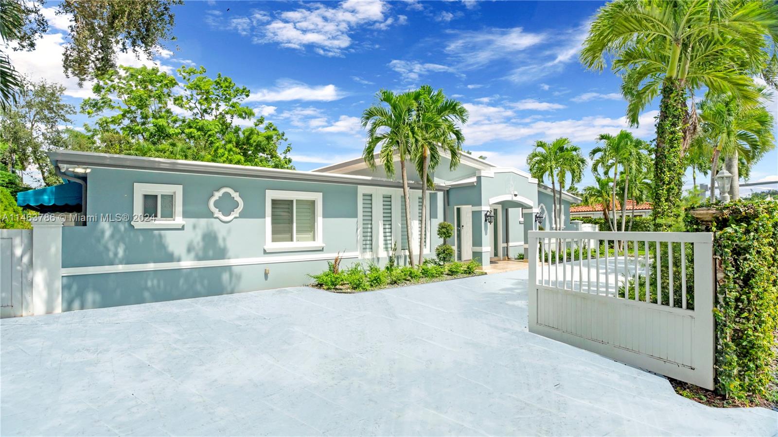 5725 56th St, Miami, FL, 33155 United States, 4 Bedrooms Bedrooms, ,5 BathroomsBathrooms,Residential,For Sale,56th St,A11463786