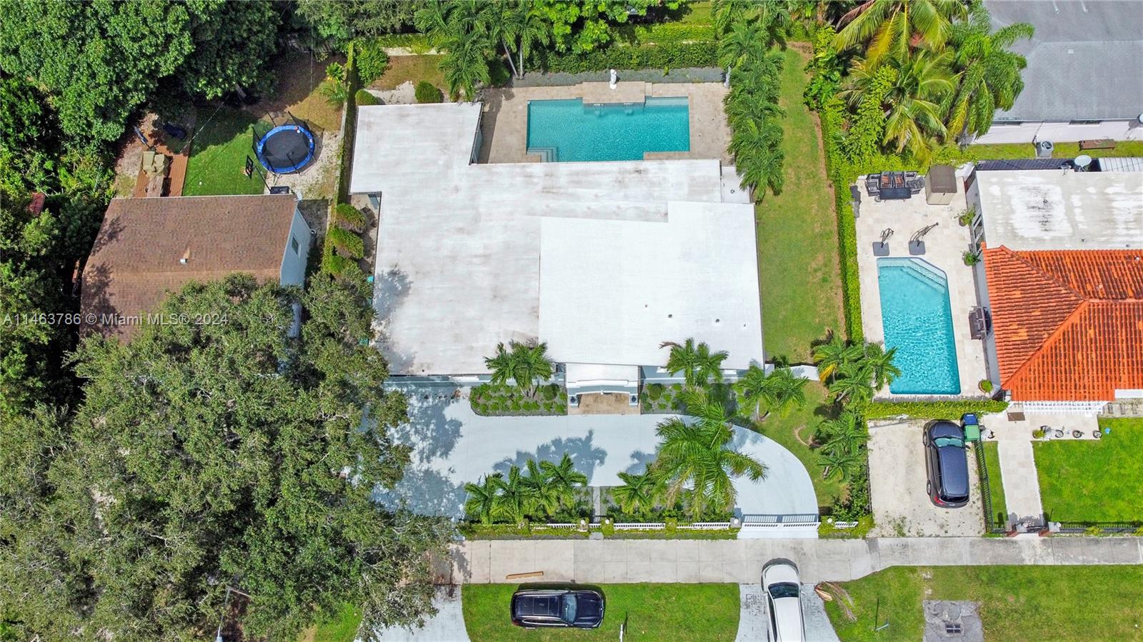 5725 56th St, Miami, FL, 33155 United States, 4 Bedrooms Bedrooms, ,5 BathroomsBathrooms,Residential,For Sale,56th St,A11463786