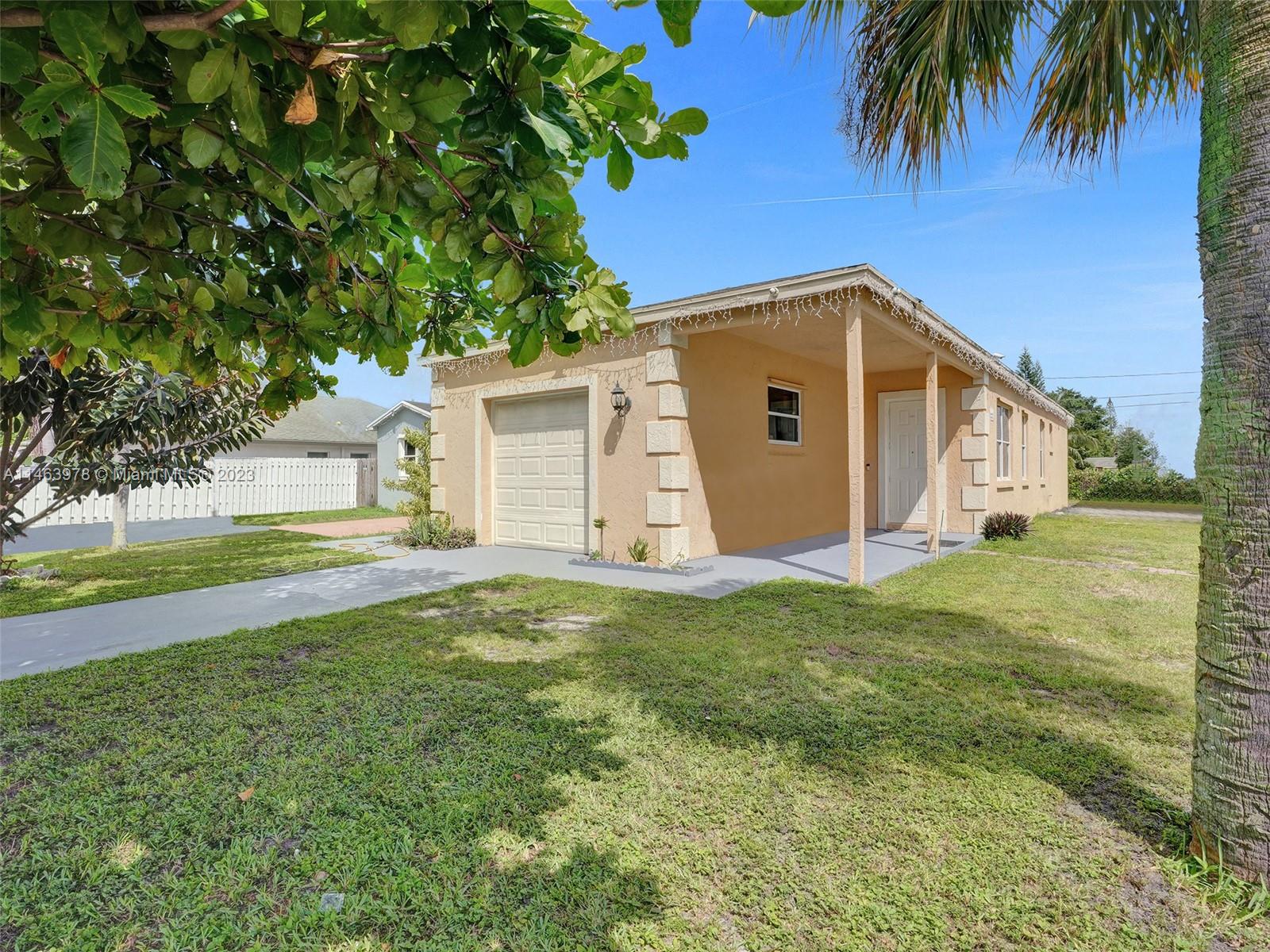 4202 Urquhart St, Lake Worth, FL, 33461 United States, 3 Bedrooms Bedrooms, ,2 BathroomsBathrooms,Residential,For Sale,Urquhart St,A11463978