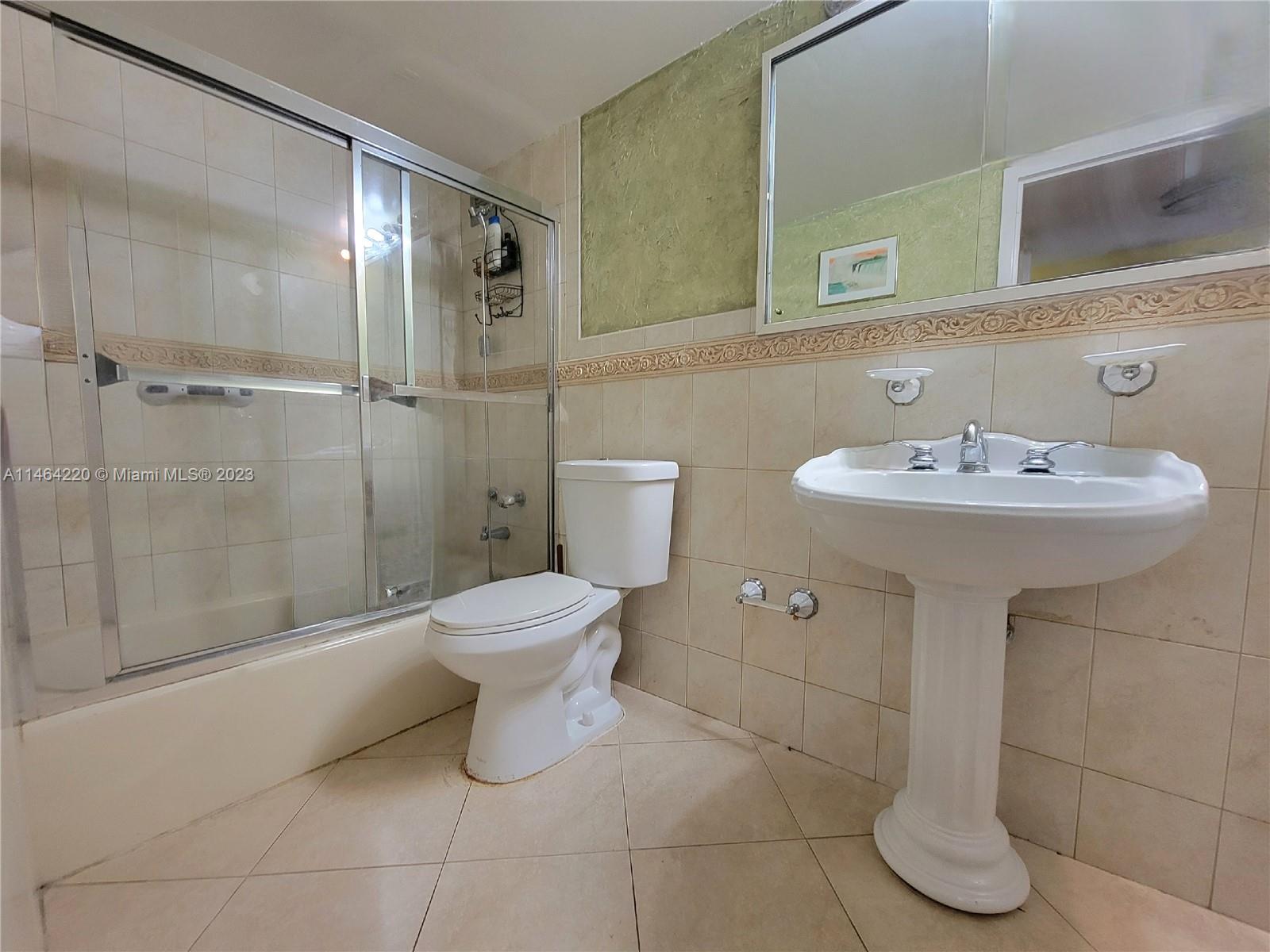 2030 Ocean Dr, Hallandale Beach, FL, 33009 United States, 2 Bedrooms Bedrooms, ,2 BathroomsBathrooms,Residential,For Sale,Ocean Dr,A11464220