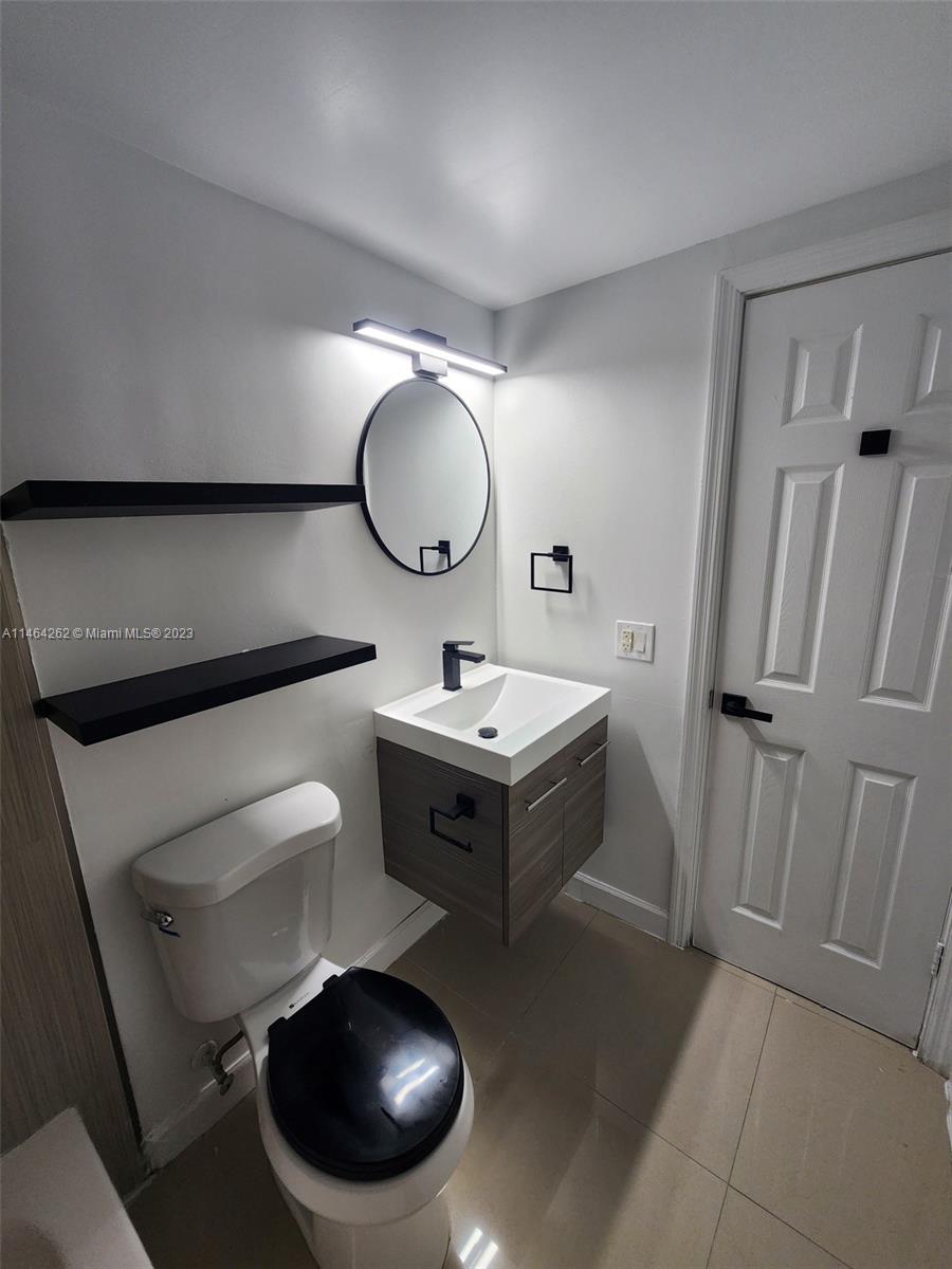 BISCAYNE TOWER
UNIT​​‌​​​​‌​​‌‌​‌‌​​​‌‌​‌​‌​‌​​​‌​​ 203