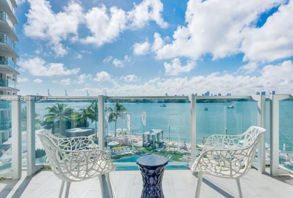 1100 West Ave 920, Miami Beach, Florida 33139, 1 Bedroom Bedrooms, ,1 BathroomBathrooms,Residentiallease,For Rent,1100 West Ave 920,A11464609