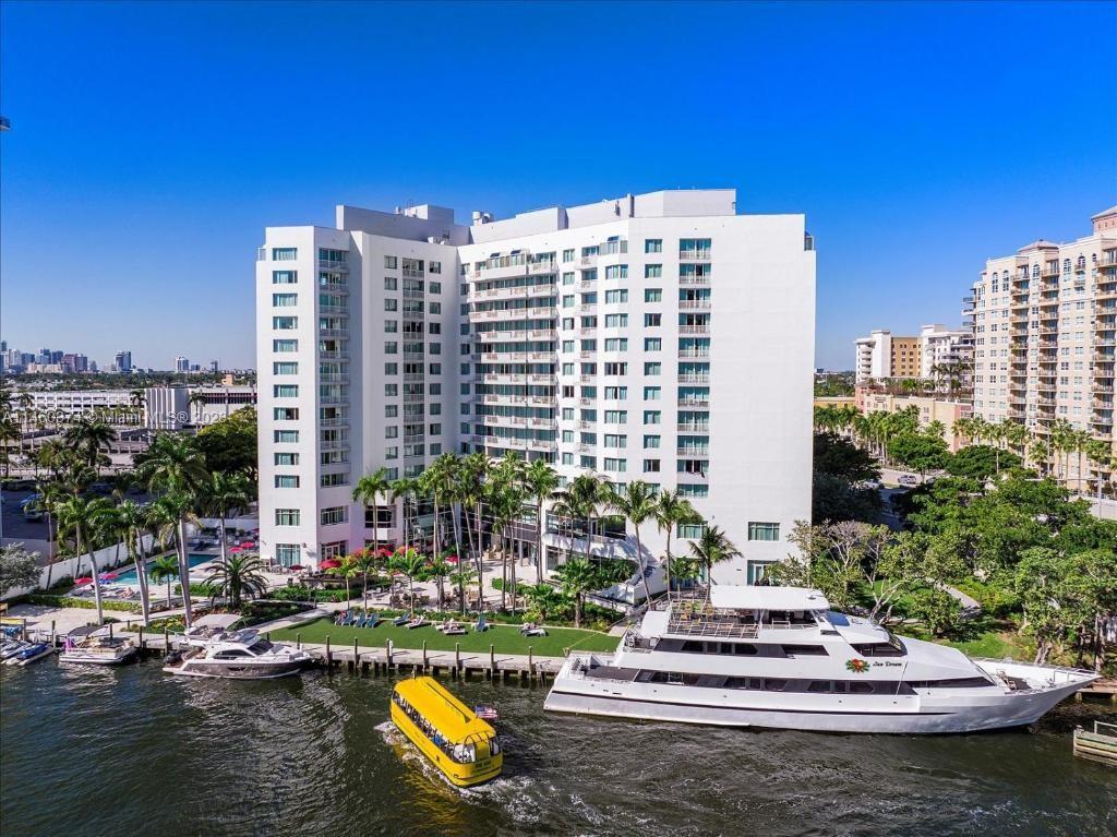 2670 Sunrise Blvd, Fort Lauderdale, FL, 33304 United States, 1 Bedroom Bedrooms, ,1 BathroomBathrooms,Residential,For Sale,Sunrise Blvd,A11460374