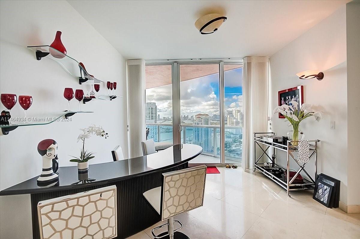 300 Pointe Dr, Miami Beach, FL, 33139 United States, 2 Bedrooms Bedrooms, ,2 BathroomsBathrooms,Residential,For Sale,Pointe Dr,A11464934