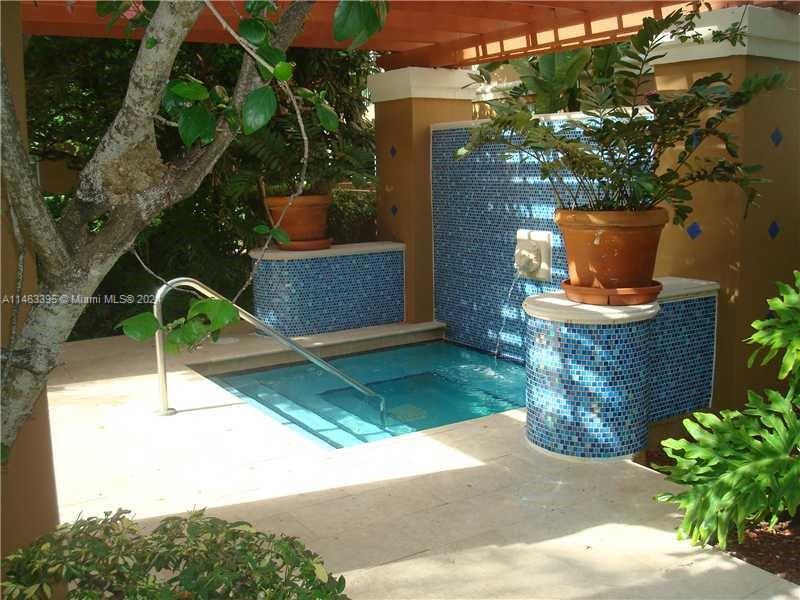 19901 E Country Club Dr 2305, Aventura, Florida 33180, 2 Bedrooms Bedrooms, ,2 BathroomsBathrooms,Residential,For Sale,19901 E Country Club Dr 2305,A11463395