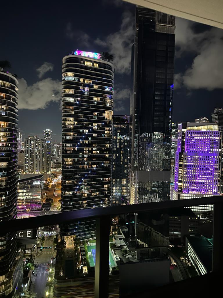 1000  Brickell Plz #4012 For Sale A11465368, FL