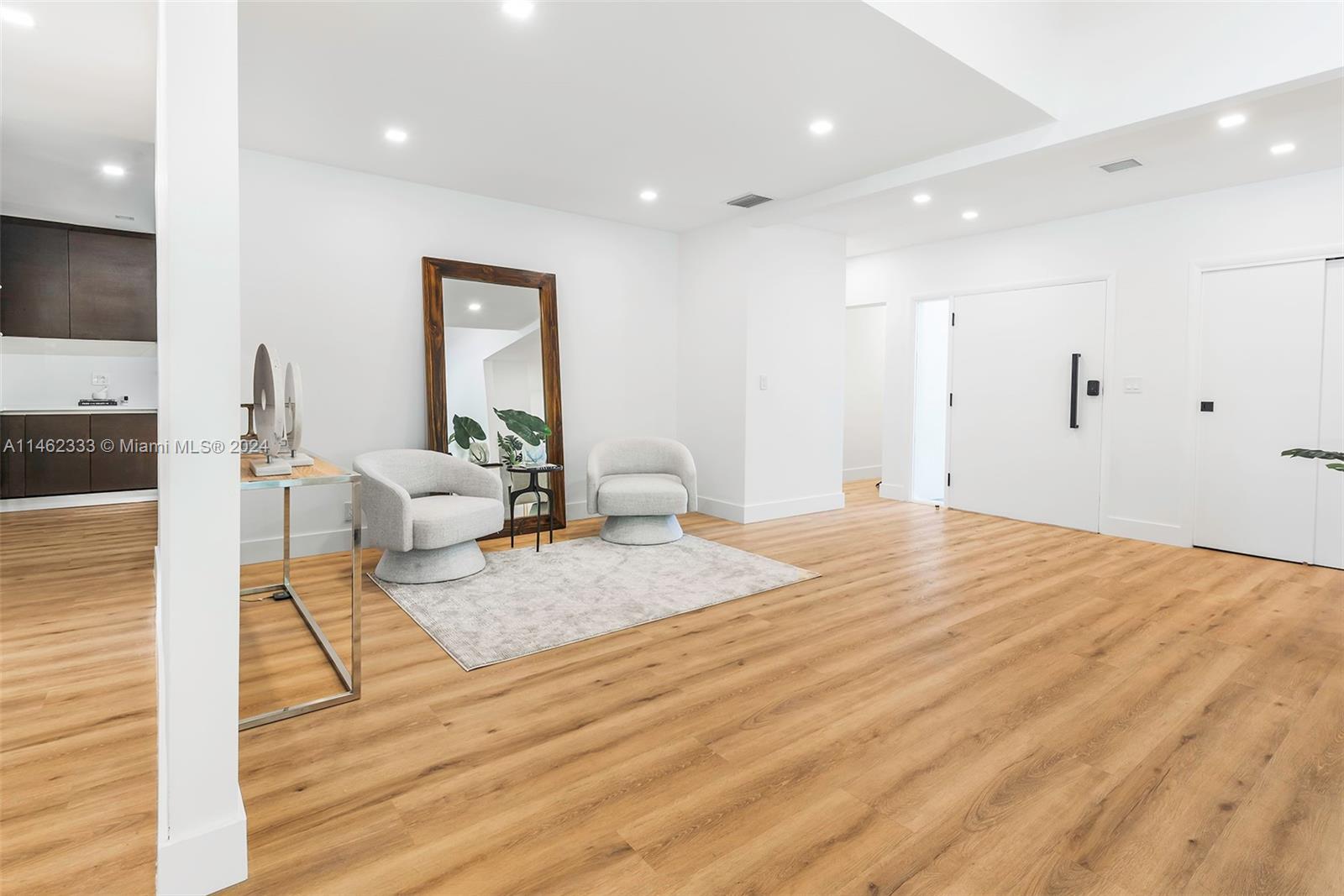 410 Shore Dr, Miami Beach, FL, 33141 United States, 4 Bedrooms Bedrooms, ,3 BathroomsBathrooms,Residential,For Sale,Shore Dr,A11462333