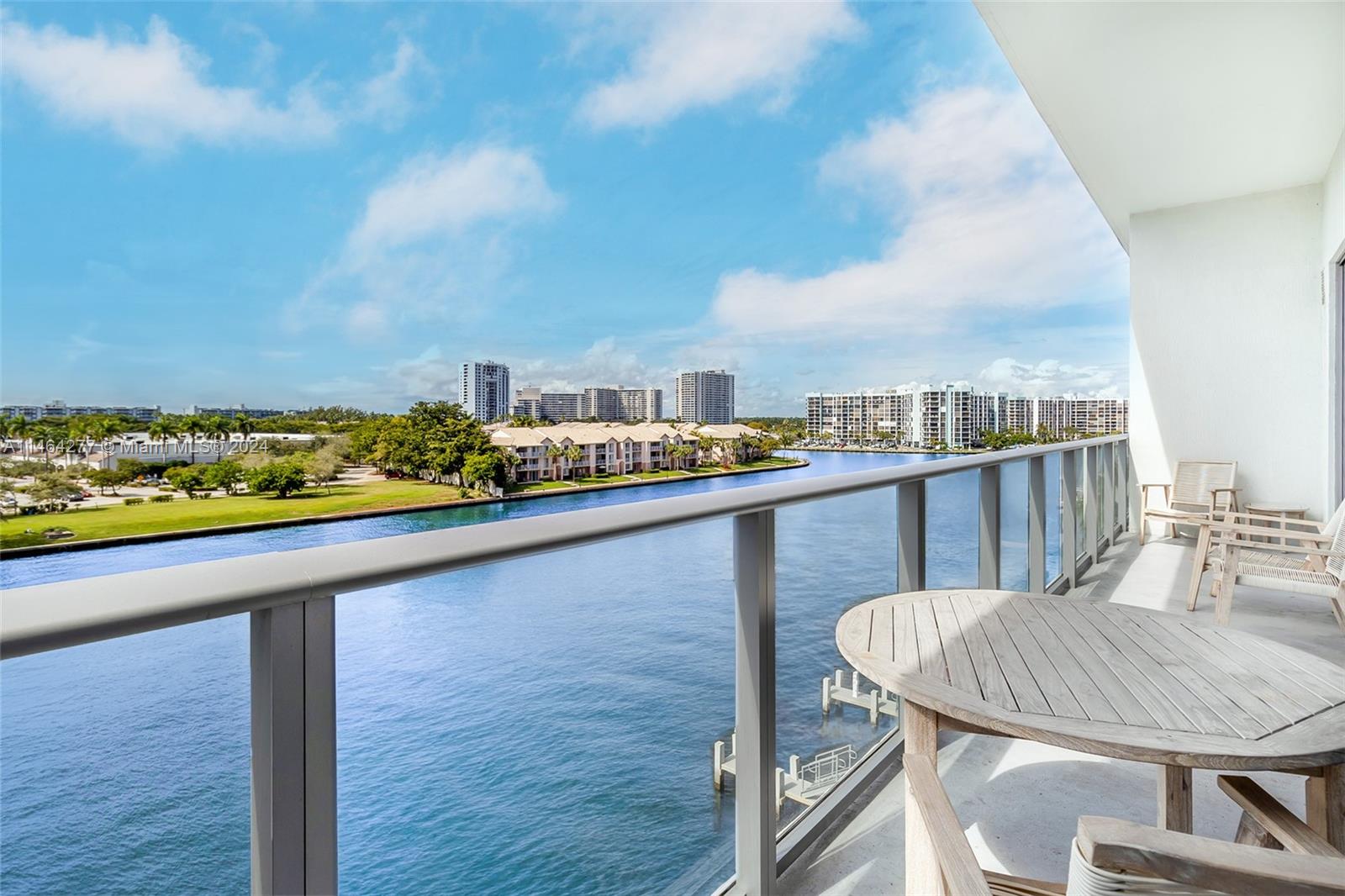 4010 S Ocean Dr #R406 For Sale A11464277, FL