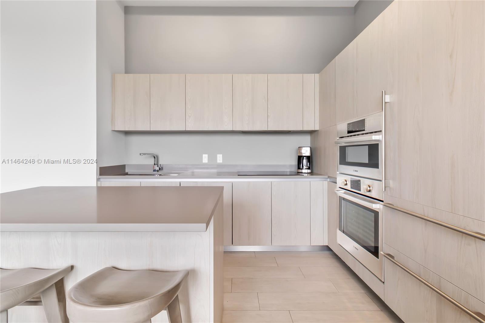 4010 S Ocean Dr R406, Hollywood, Florida 33019, 1 Bedroom Bedrooms, ,1 BathroomBathrooms,Residential,For Sale,4010 S Ocean Dr R406,A11464248