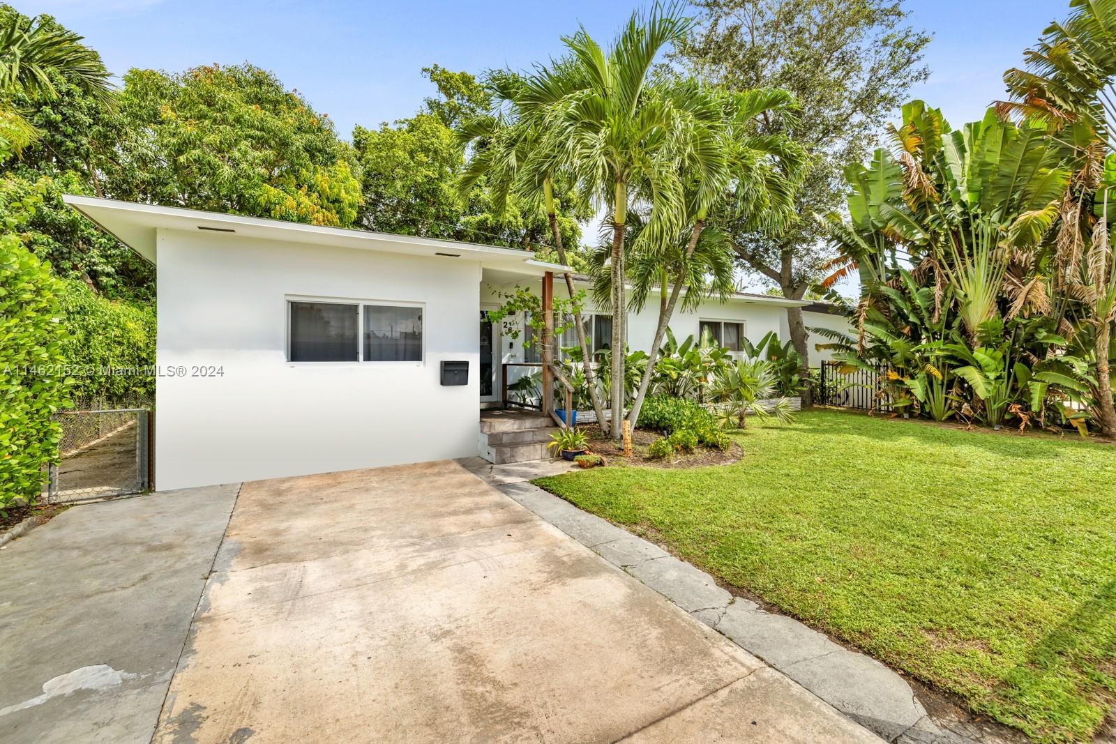 269 112 St, Miami, FL, 33161 United States, 2 Bedrooms Bedrooms, ,2 BathroomsBathrooms,Residential,For Sale,112 St,A11462152