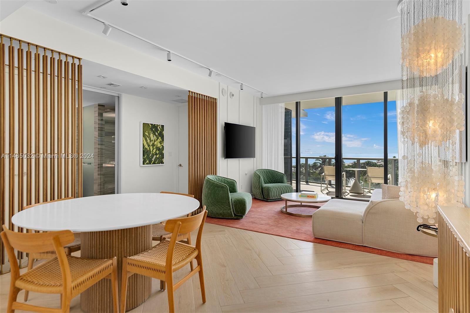 2201 Collins Ave, Miami Beach, FL, 33139 United States, 2 Bedrooms Bedrooms, ,2 BathroomsBathrooms,Residential,For Sale,Collins Ave,A11465032