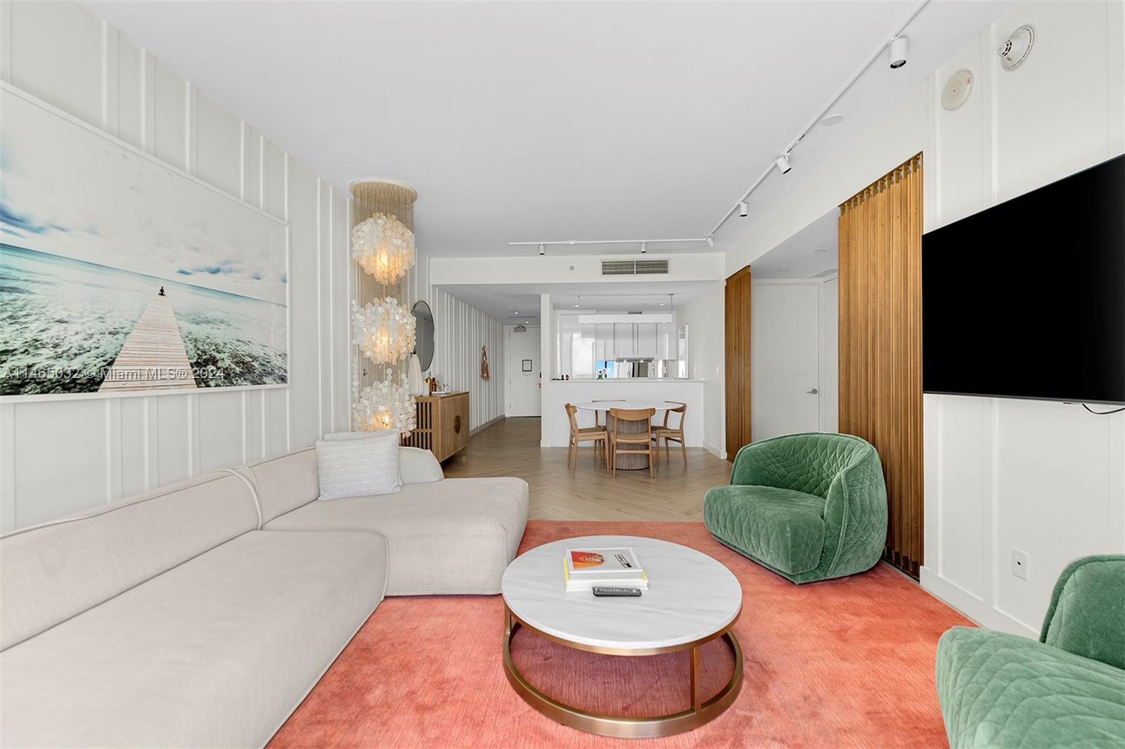 2201 Collins Ave, Miami Beach, FL, 33139 United States, 2 Bedrooms Bedrooms, ,2 BathroomsBathrooms,Residential,For Sale,Collins Ave,A11465032