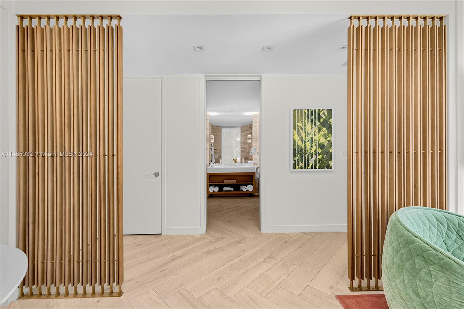 2201 Collins Ave, Miami Beach, FL, 33139 United States, 2 Bedrooms Bedrooms, ,2 BathroomsBathrooms,Residential,For Sale,Collins Ave,A11465032