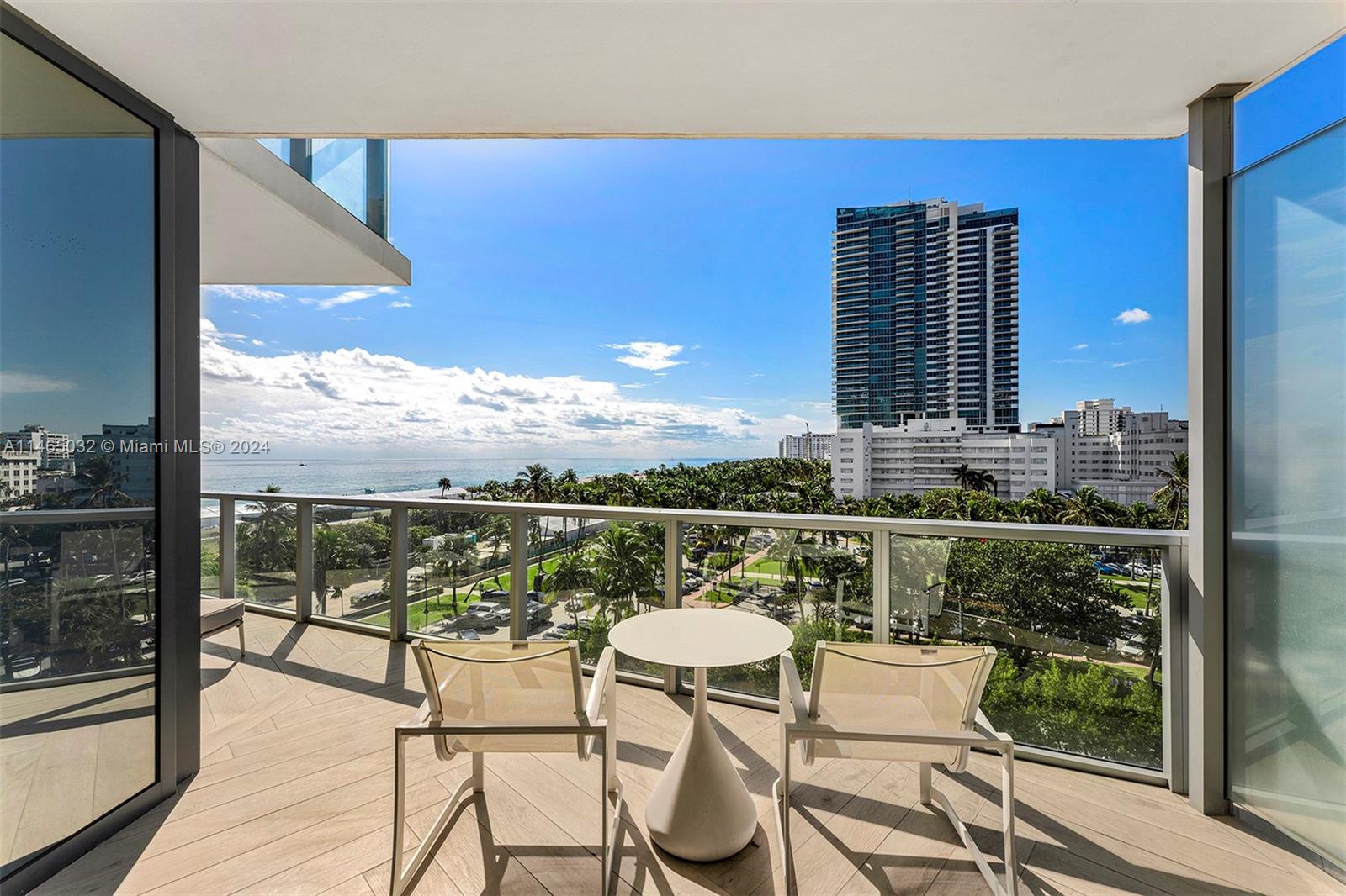 2201 Collins Ave, Miami Beach, FL, 33139 United States, 2 Bedrooms Bedrooms, ,2 BathroomsBathrooms,Residential,For Sale,Collins Ave,A11465032