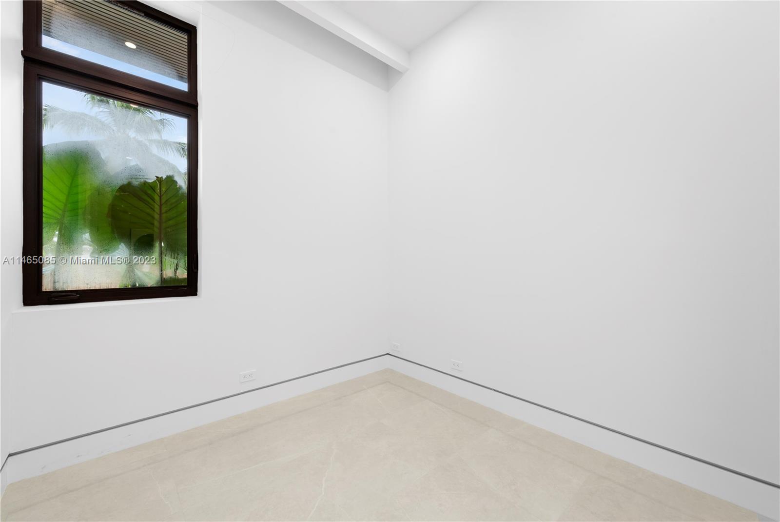 Extra Bedroom/office/gym