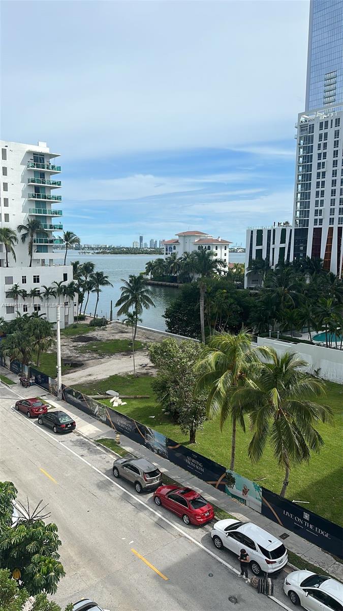 481 NE 29th St 605, Miami, Florida 33137, 2 Bedrooms Bedrooms, ,2 BathroomsBathrooms,Residential,For Sale,481 NE 29th St 605,A11465317