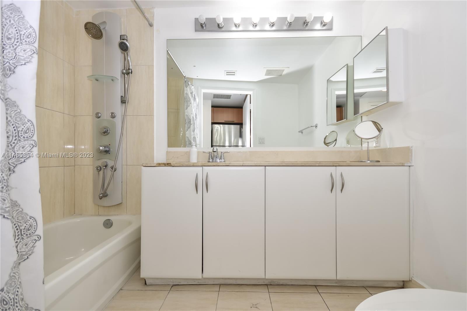 1750 N Bayshore Dr 1211, Miami, Florida 33132, ,1 BathroomBathrooms,Residentiallease,For Rent,1750 N Bayshore Dr 1211,A11465354