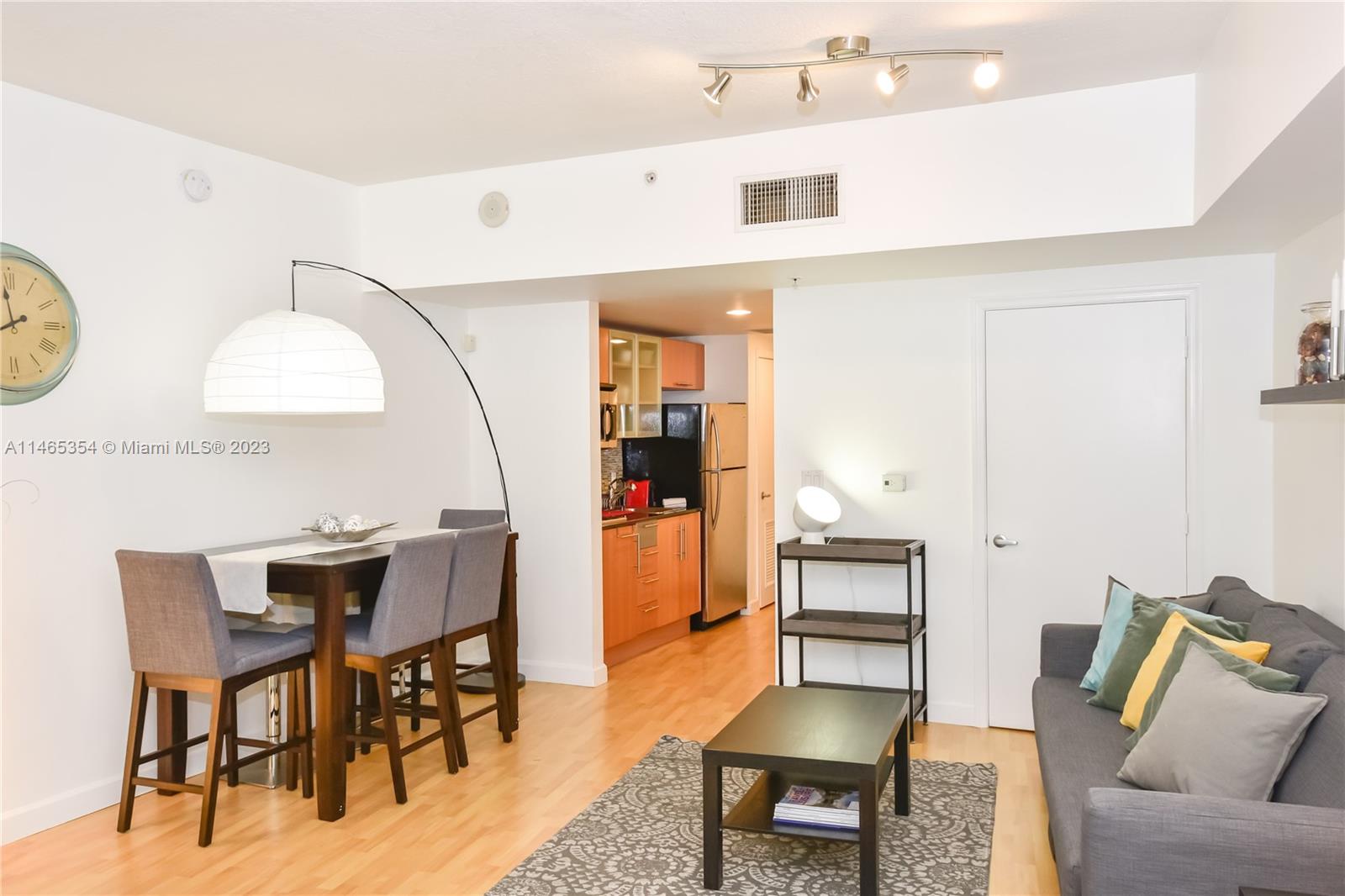 1750 N Bayshore Dr 1211, Miami, Florida 33132, ,1 BathroomBathrooms,Residentiallease,For Rent,1750 N Bayshore Dr 1211,A11465354