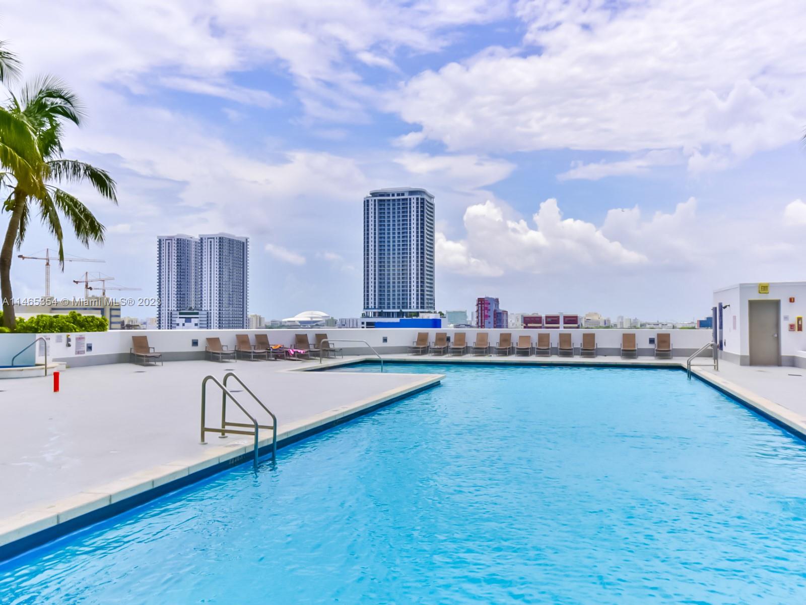 1750 N Bayshore Dr 1211, Miami, Florida 33132, ,1 BathroomBathrooms,Residentiallease,For Rent,1750 N Bayshore Dr 1211,A11465354