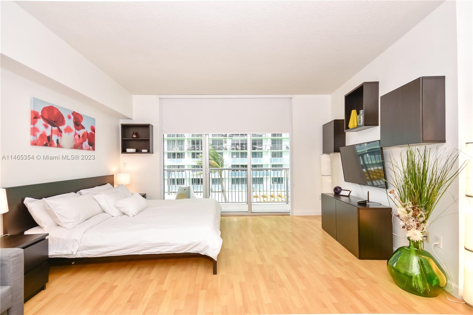 1750 N Bayshore Dr 1211, Miami, Florida 33132, ,1 BathroomBathrooms,Residentiallease,For Rent,1750 N Bayshore Dr 1211,A11465354