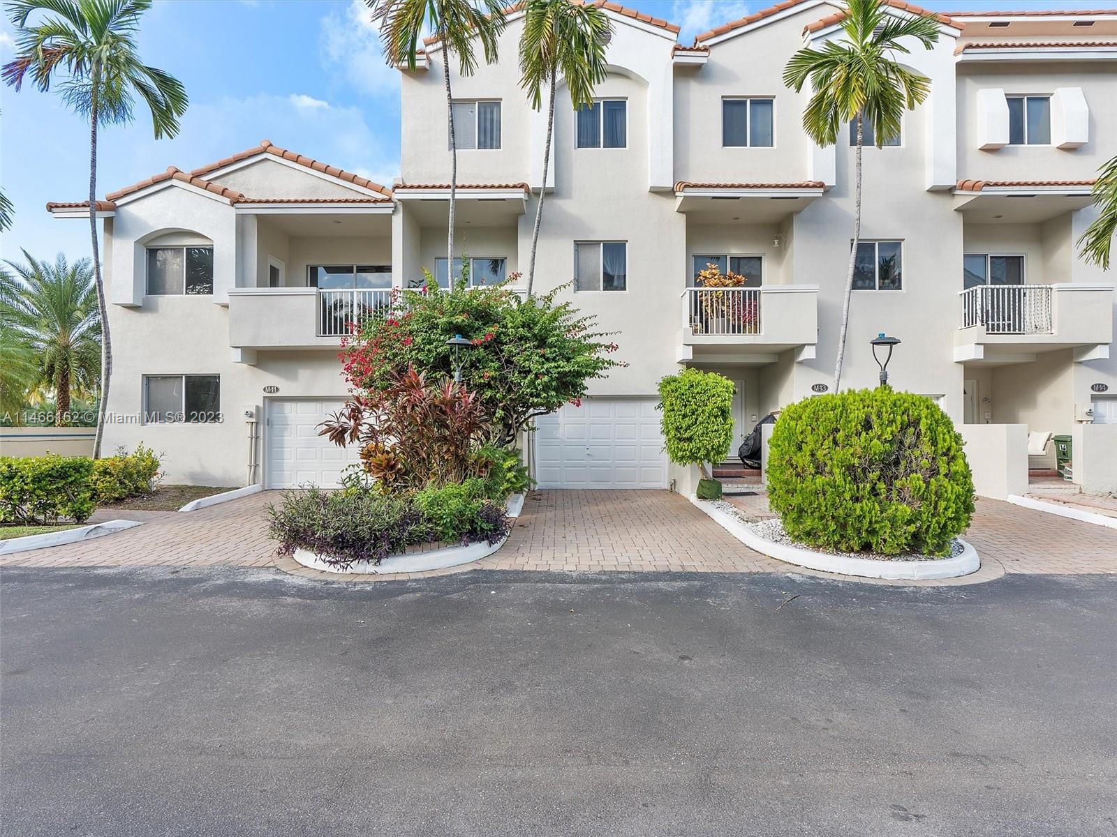 21399 Marina Cove Cir M12, Aventura, Florida 33180, 4 Bedrooms Bedrooms, ,3 BathroomsBathrooms,Residentiallease,For Rent,21399 Marina Cove Cir M12,A11466162