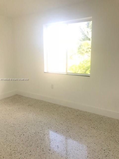 82 NW 27th St 2, Miami, Florida 33127, 2 Bedrooms Bedrooms, ,1 BathroomBathrooms,Residentiallease,For Rent,82 NW 27th St 2,A11466340