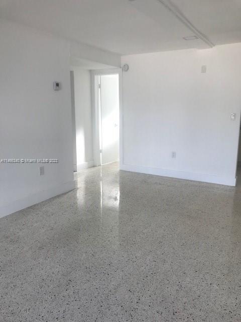 82 NW 27th St 2, Miami, Florida 33127, 2 Bedrooms Bedrooms, ,1 BathroomBathrooms,Residentiallease,For Rent,82 NW 27th St 2,A11466340