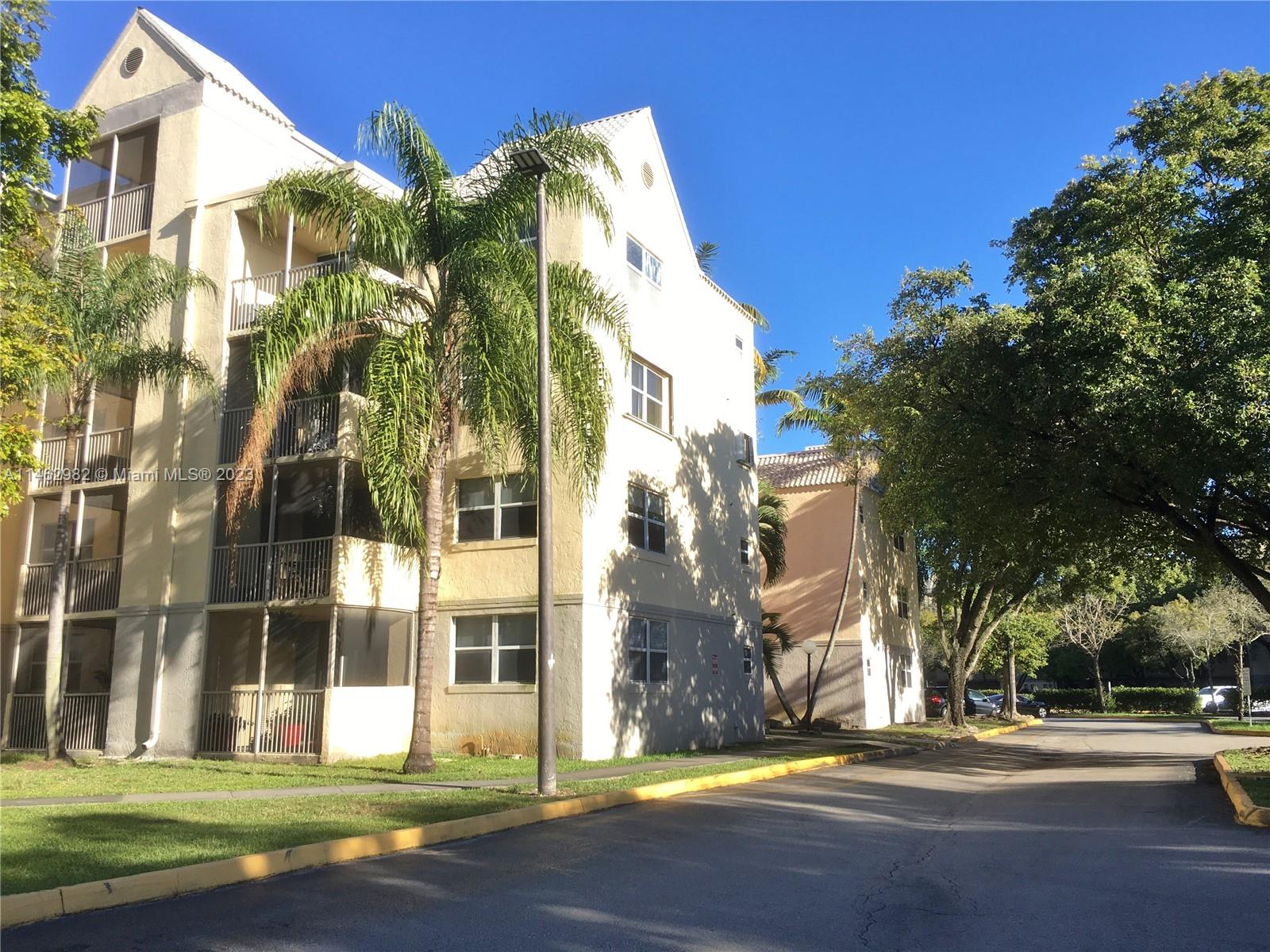 8343  Lake Dr #304 For Sale A11462982, FL