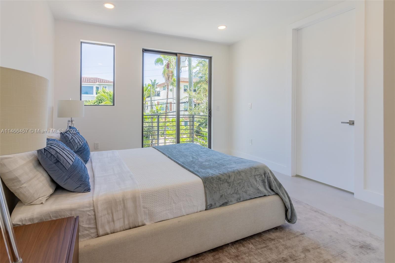 907 16th Ave, Fort Lauderdale, FL, 33304 United States, 4 Bedrooms Bedrooms, ,3 BathroomsBathrooms,Residential,For Sale,16th Ave,A11466457