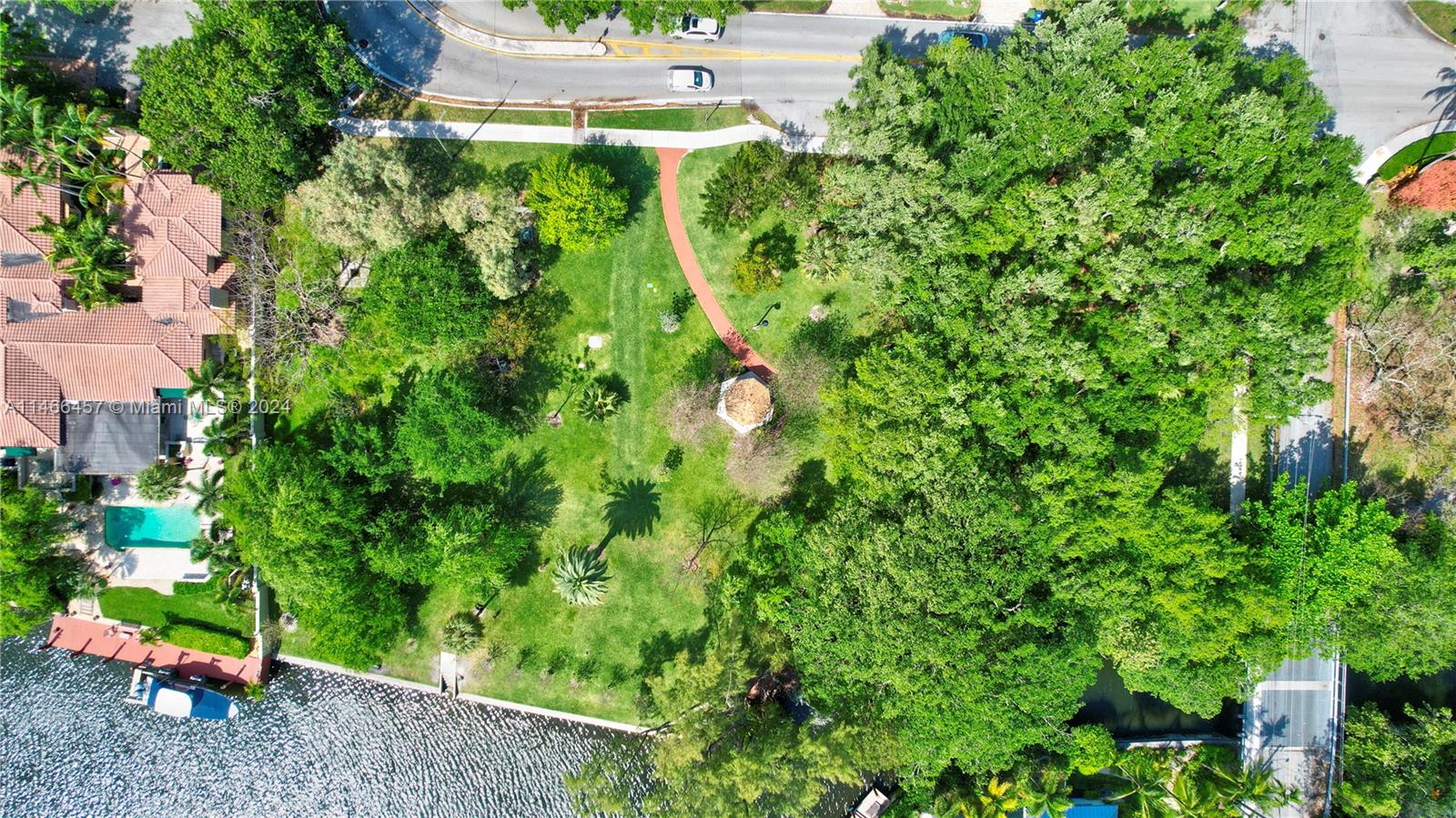 907 16th Ave, Fort Lauderdale, FL, 33304 United States, 4 Bedrooms Bedrooms, ,3 BathroomsBathrooms,Residential,For Sale,16th Ave,A11466457