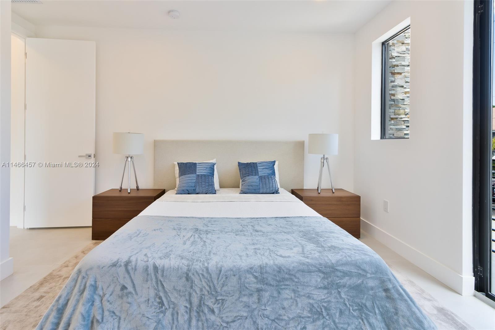 907 16th Ave, Fort Lauderdale, FL, 33304 United States, 4 Bedrooms Bedrooms, ,3 BathroomsBathrooms,Residential,For Sale,16th Ave,A11466457