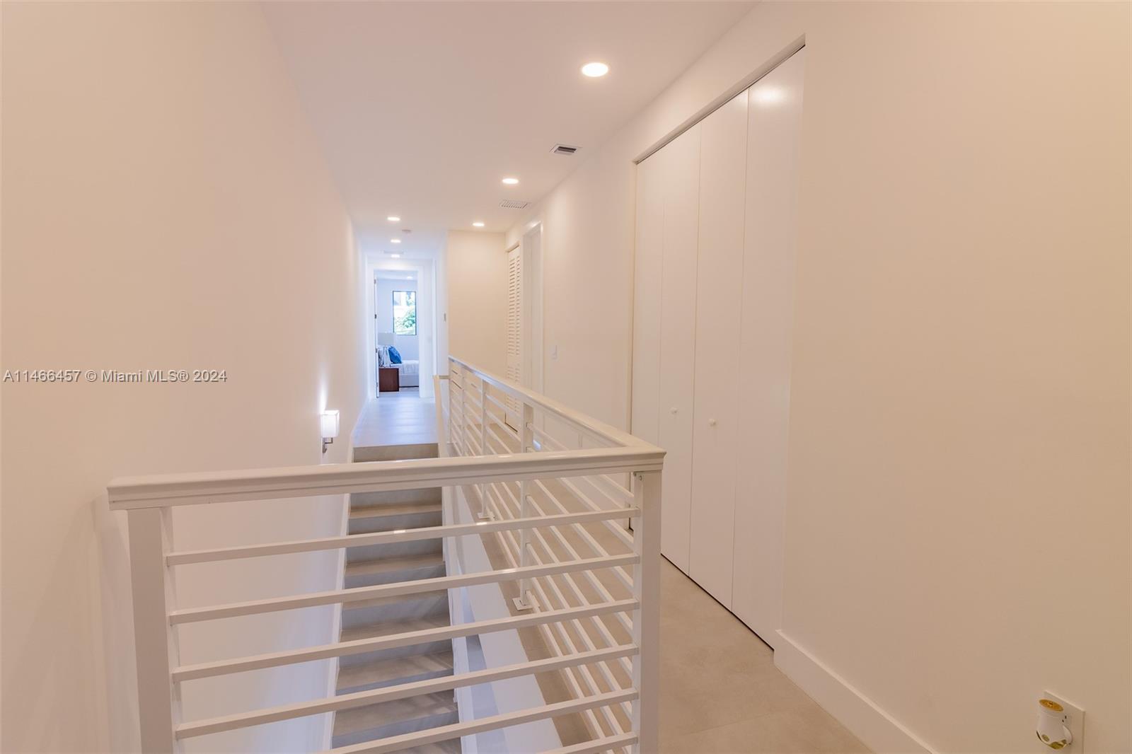 907 16th Ave, Fort Lauderdale, FL, 33304 United States, 4 Bedrooms Bedrooms, ,3 BathroomsBathrooms,Residential,For Sale,16th Ave,A11466457