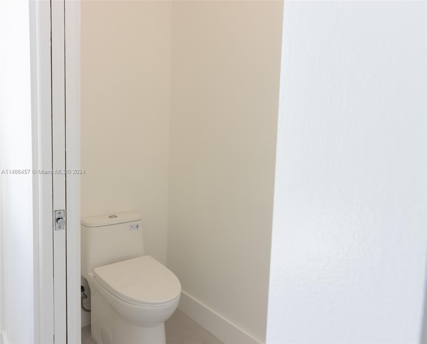 907 16th Ave, Fort Lauderdale, FL, 33304 United States, 4 Bedrooms Bedrooms, ,3 BathroomsBathrooms,Residential,For Sale,16th Ave,A11466457