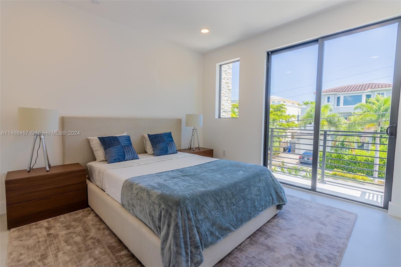 907 16th Ave, Fort Lauderdale, FL, 33304 United States, 4 Bedrooms Bedrooms, ,3 BathroomsBathrooms,Residential,For Sale,16th Ave,A11466457