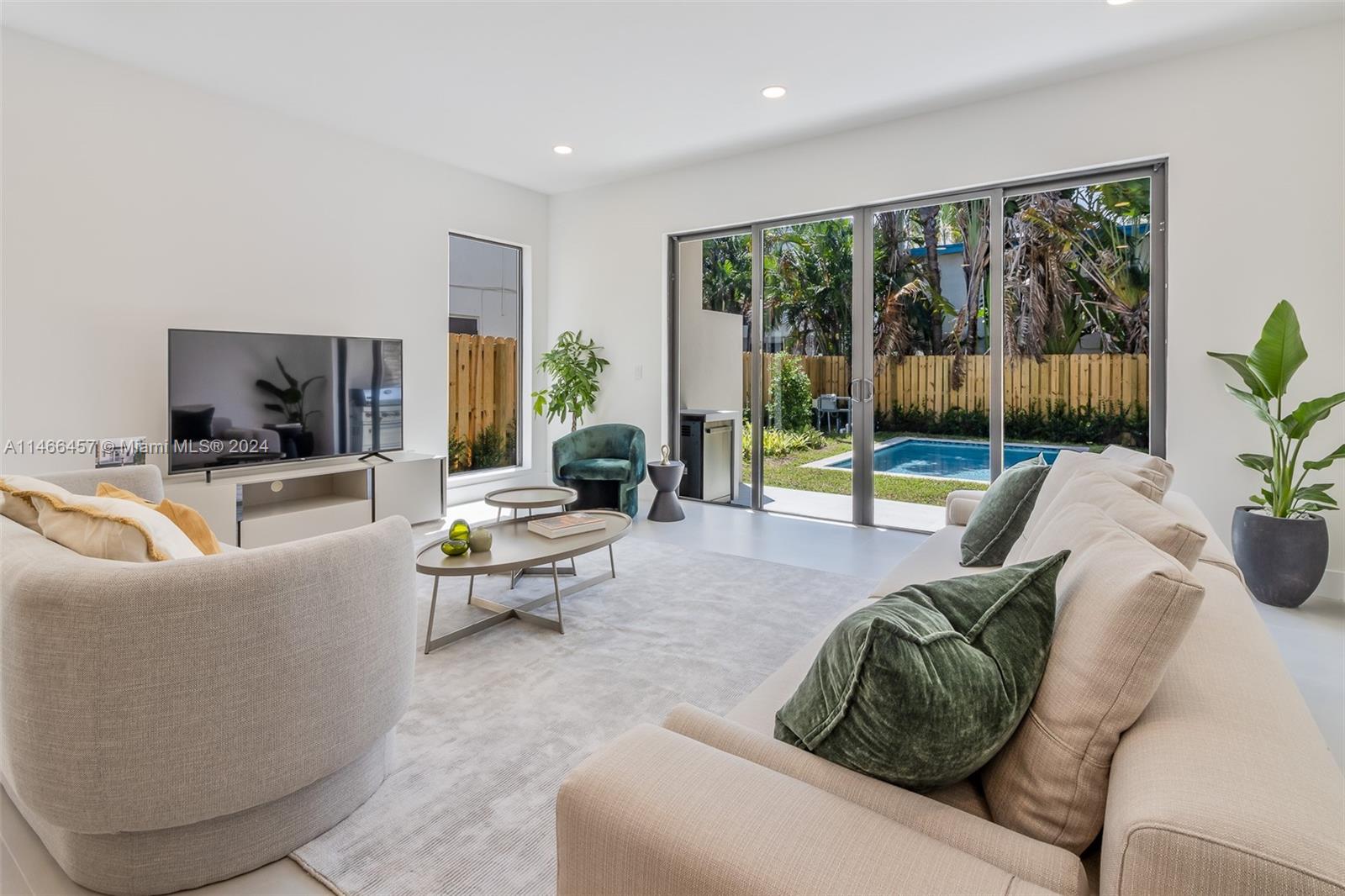 907 16th Ave, Fort Lauderdale, FL, 33304 United States, 4 Bedrooms Bedrooms, ,3 BathroomsBathrooms,Residential,For Sale,16th Ave,A11466457