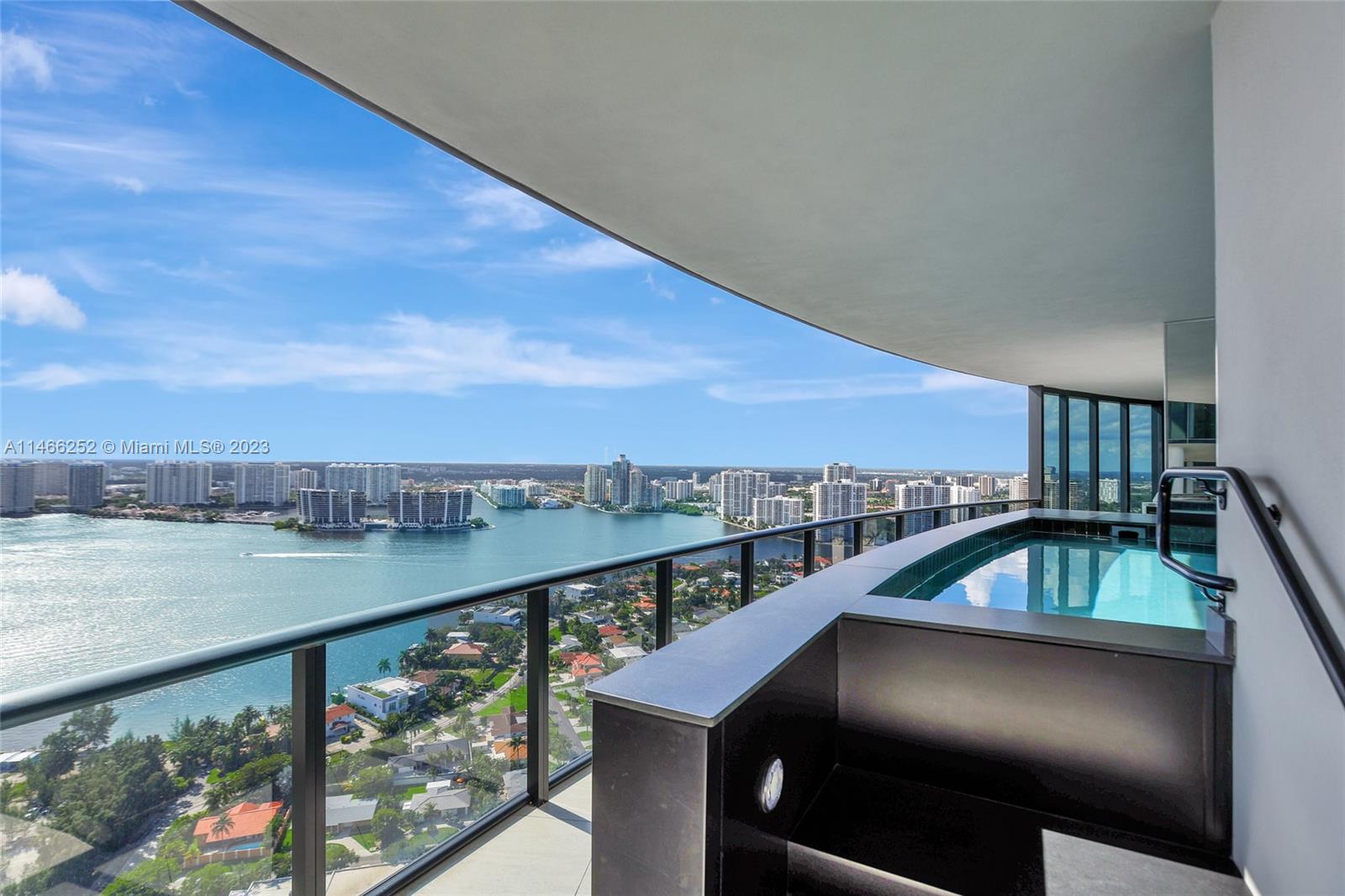 18555 Collins Ave, Sunny Isles Beach, FL, 33160 United States, 3 Bedrooms Bedrooms, ,4 BathroomsBathrooms,Residential,For Sale,Collins Ave,A11466252