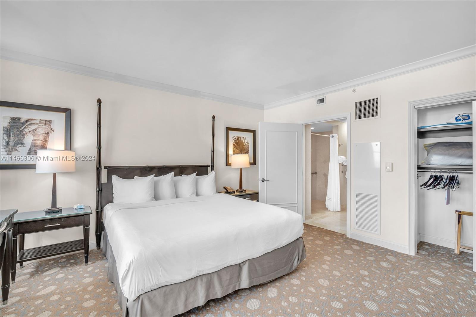 601 Ft Lauderdale Beach Blvd, Fort Lauderdale, FL, 33304 United States, 1 Bedroom Bedrooms, ,1 BathroomBathrooms,Residential,For Sale,Ft Lauderdale Beach Blvd,A11466306