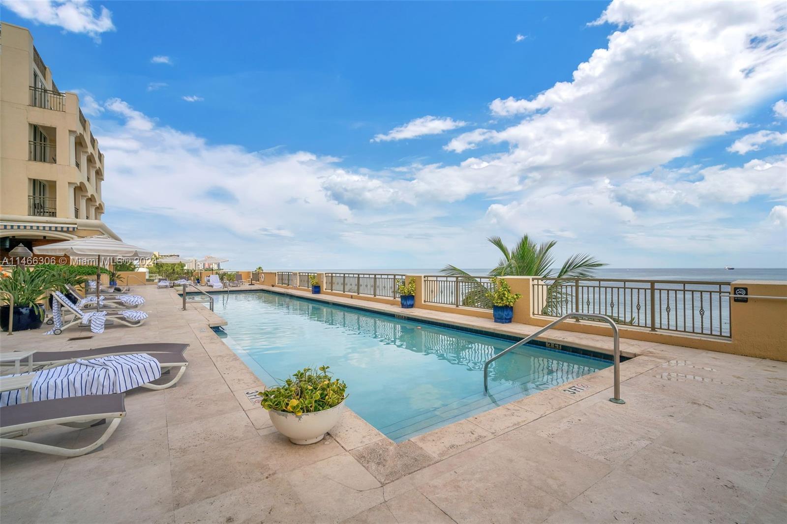 601 Ft Lauderdale Beach Blvd, Fort Lauderdale, FL, 33304 United States, 1 Bedroom Bedrooms, ,1 BathroomBathrooms,Residential,For Sale,Ft Lauderdale Beach Blvd,A11466306