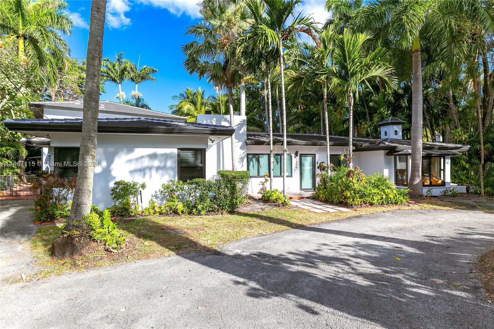 1349 Middle River Dr, Fort Lauderdale, FL, 33308 United States, 5 Bedrooms Bedrooms, ,5 BathroomsBathrooms,Residential,For Sale,Middle River Dr,A11467115