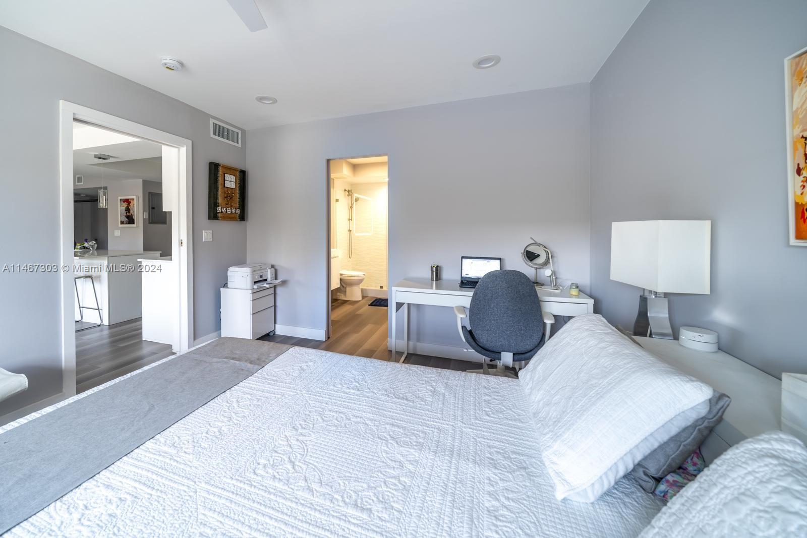 400 Diplomat Pkwy 306, Hallandale Beach, Florida 33009, 2 Bedrooms Bedrooms, ,2 BathroomsBathrooms,Residential,For Sale,400 Diplomat Pkwy 306,A11467303