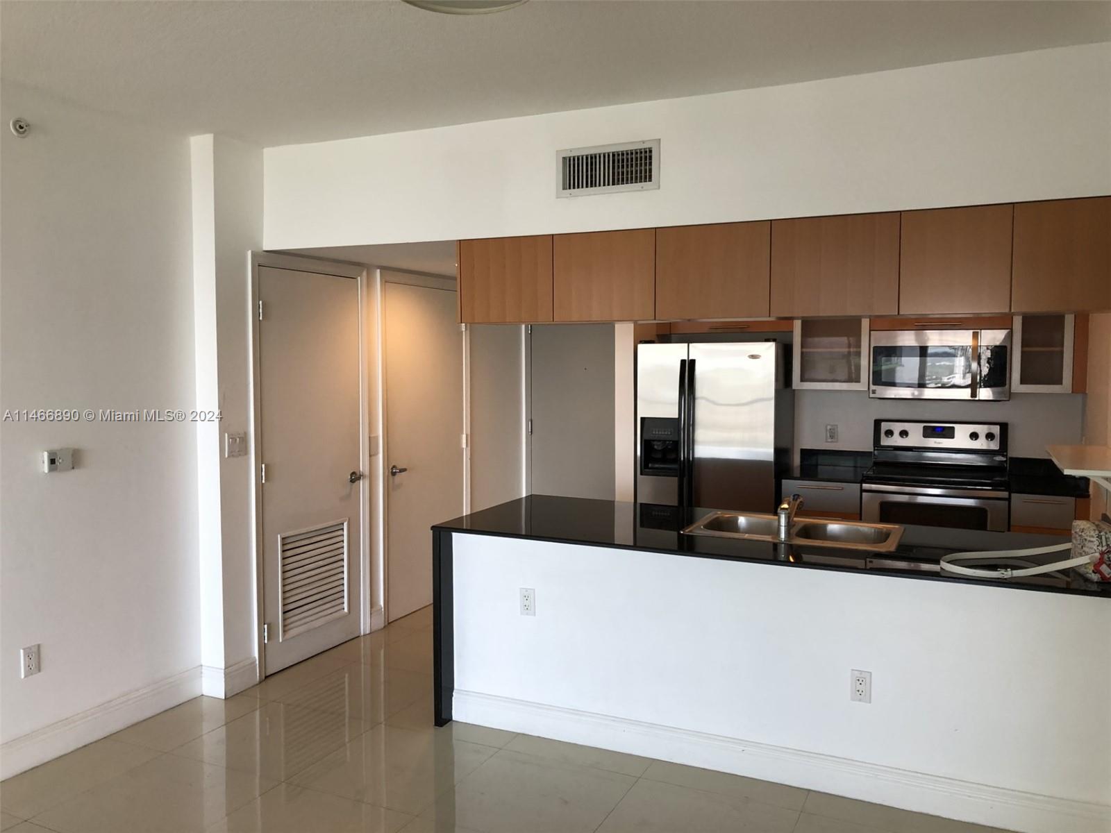 1750 N Bayshore Dr 2711, Miami, Florida 33132, 1 Bedroom Bedrooms, ,1 BathroomBathrooms,Residential,For Sale,1750 N Bayshore Dr 2711,A11466890