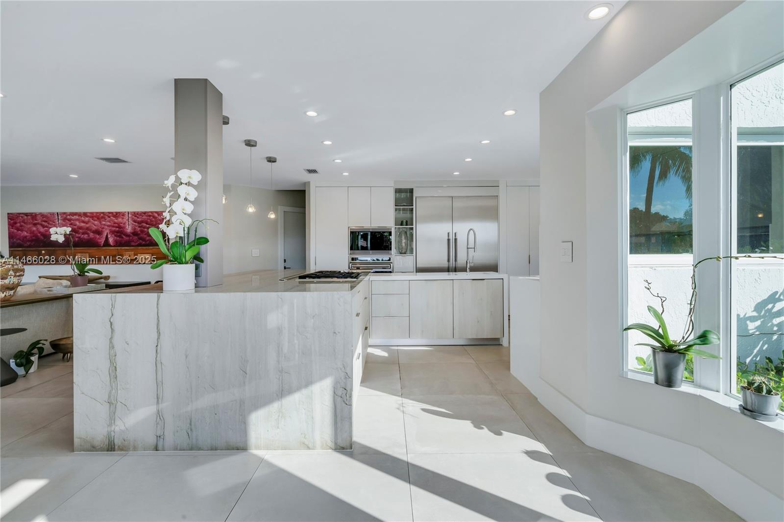 Experience an Open-Concept Kitchen  With Top-of-the-Line Appliances!