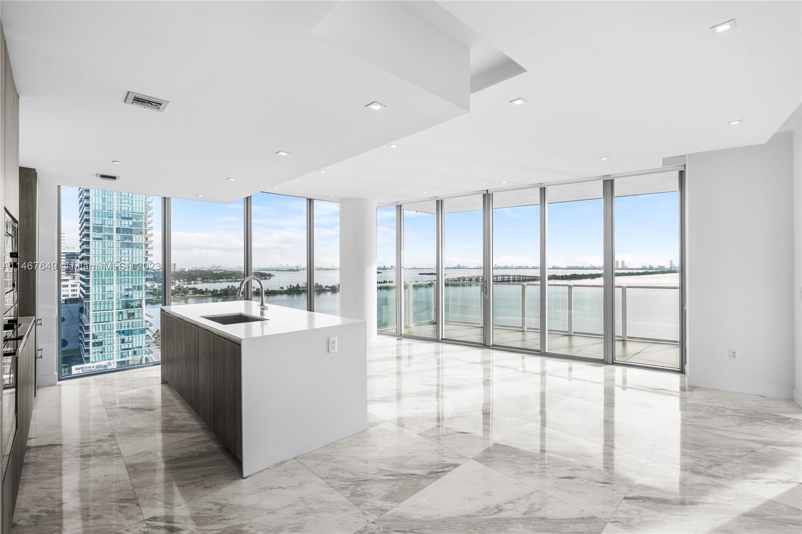 2900 NE 7th Ave 1402, Miami, Florida 33137, 3 Bedrooms Bedrooms, ,4 BathroomsBathrooms,Residential,For Sale,2900 NE 7th Ave 1402,A11467649